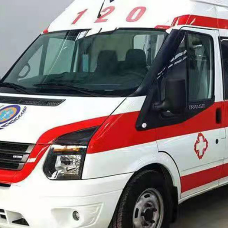 凤庆非急救护送病人转院租赁救护车的优缺点对比